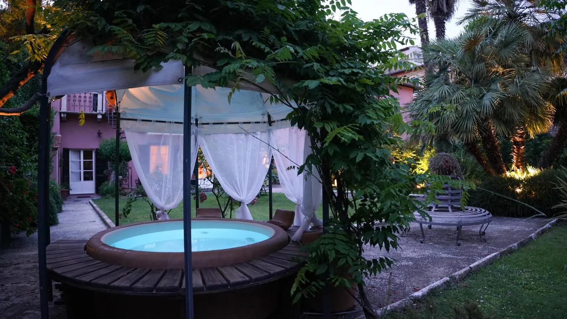 Grand Tour Resort Pisa 0*,  Italy